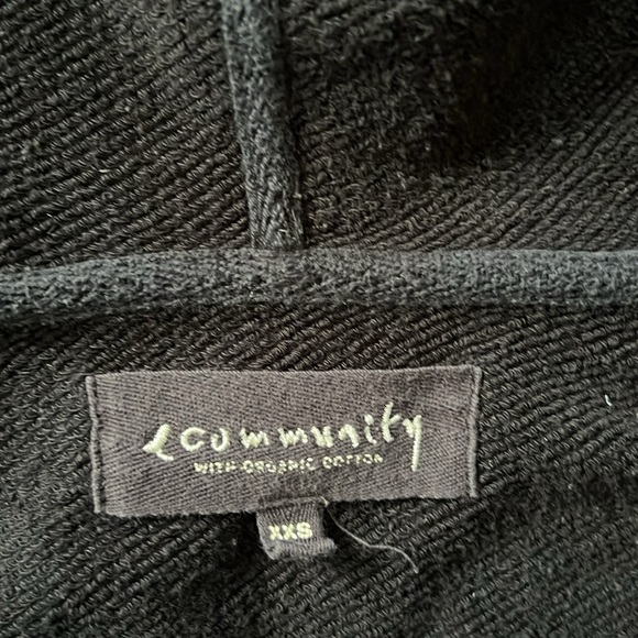 Aritzia Community organic cotton wrap sweater - Picture 2 of 4